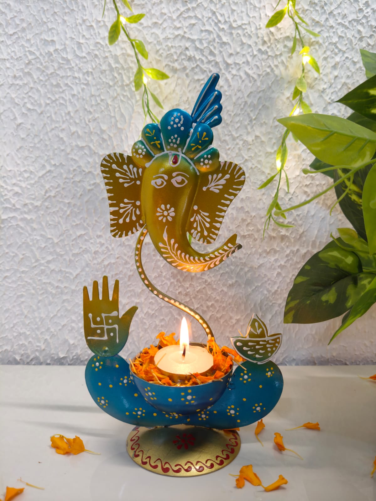 Iron Mini Ganesha Tlight Set of Five