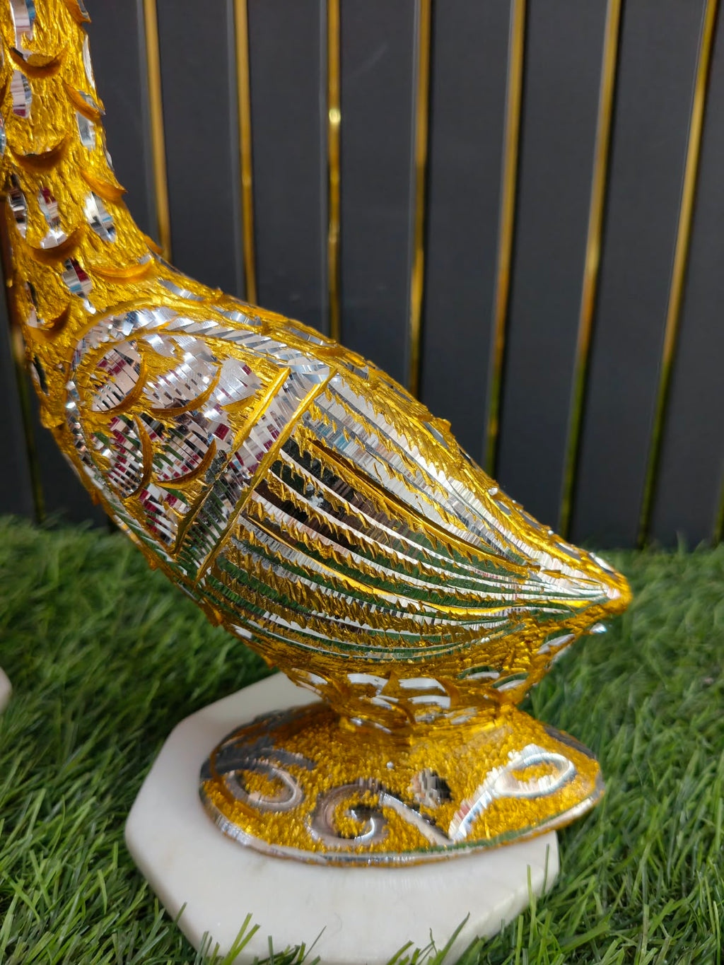 Metal Swan Pair