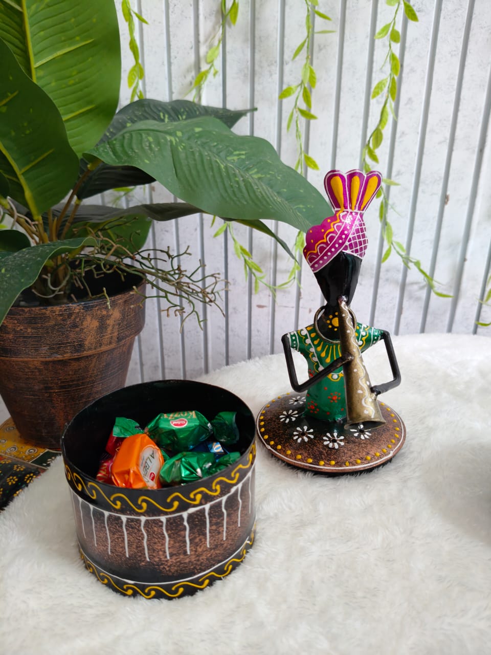 Iron Box Sardar Musicians Set of Three